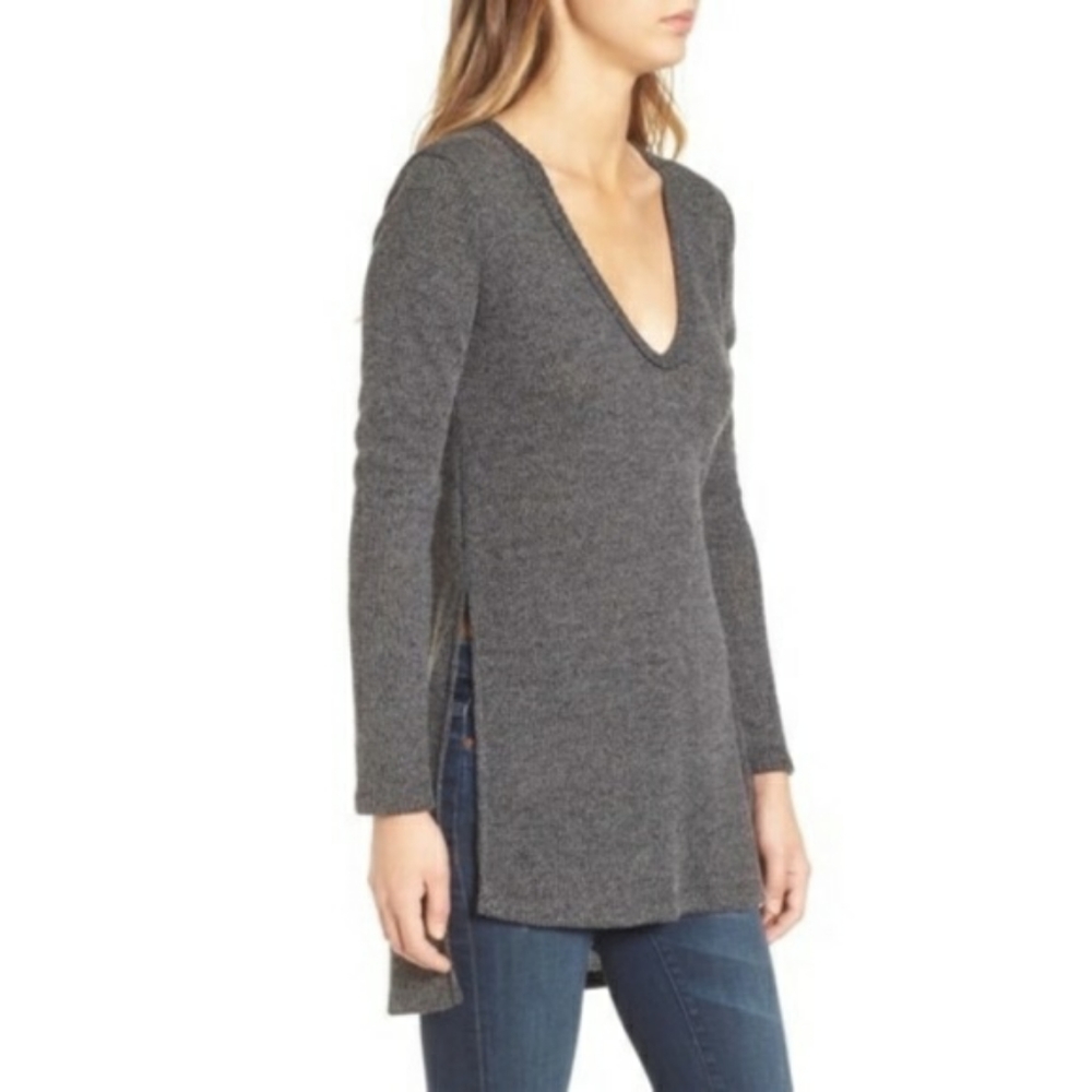 Astr The Label Grey Ribbed Side Split Sweater - image 1